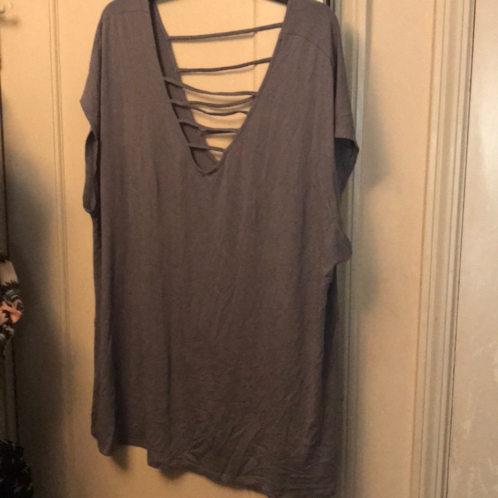 Grey strappy shirt